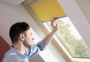 Store occultant jaune velux®